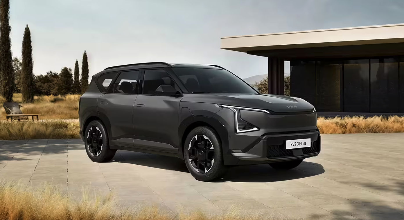 起亚EV5中期改款车型曝光 2026下半年澳市上市 缩小与竞品配置差距